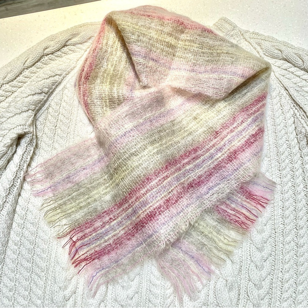 Made in BRITAIN pastel Mohair soft cozy scarf/neck wrap cross over trendy style